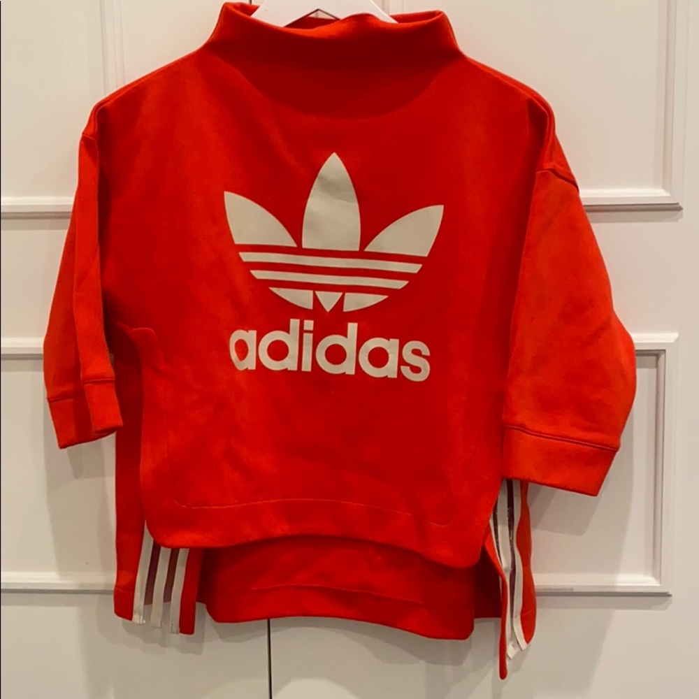LIKE NEW WOMENS HIGH NECK TOP